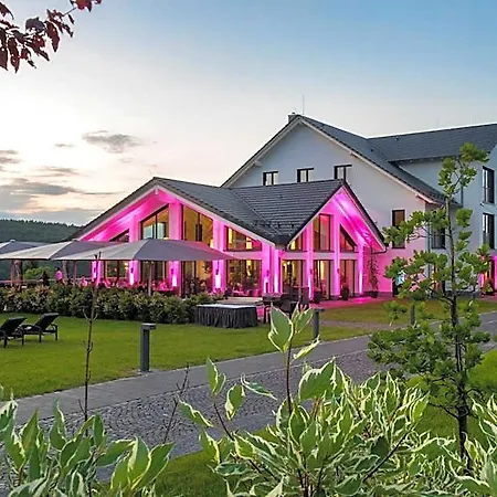 Hotel Burghof - Brombachtal